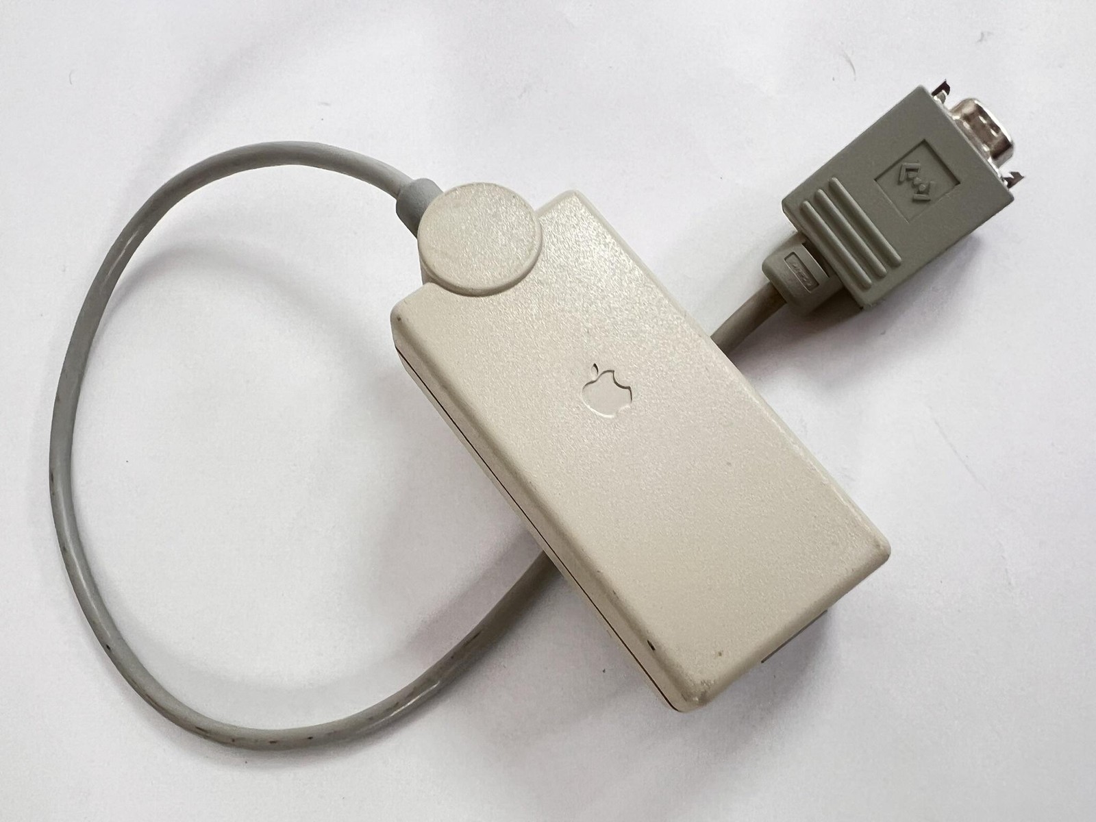 Vintage Apple Ethernet Twisted-Pair Transceiver M0437 RJ45 AAUI Adapter Beige