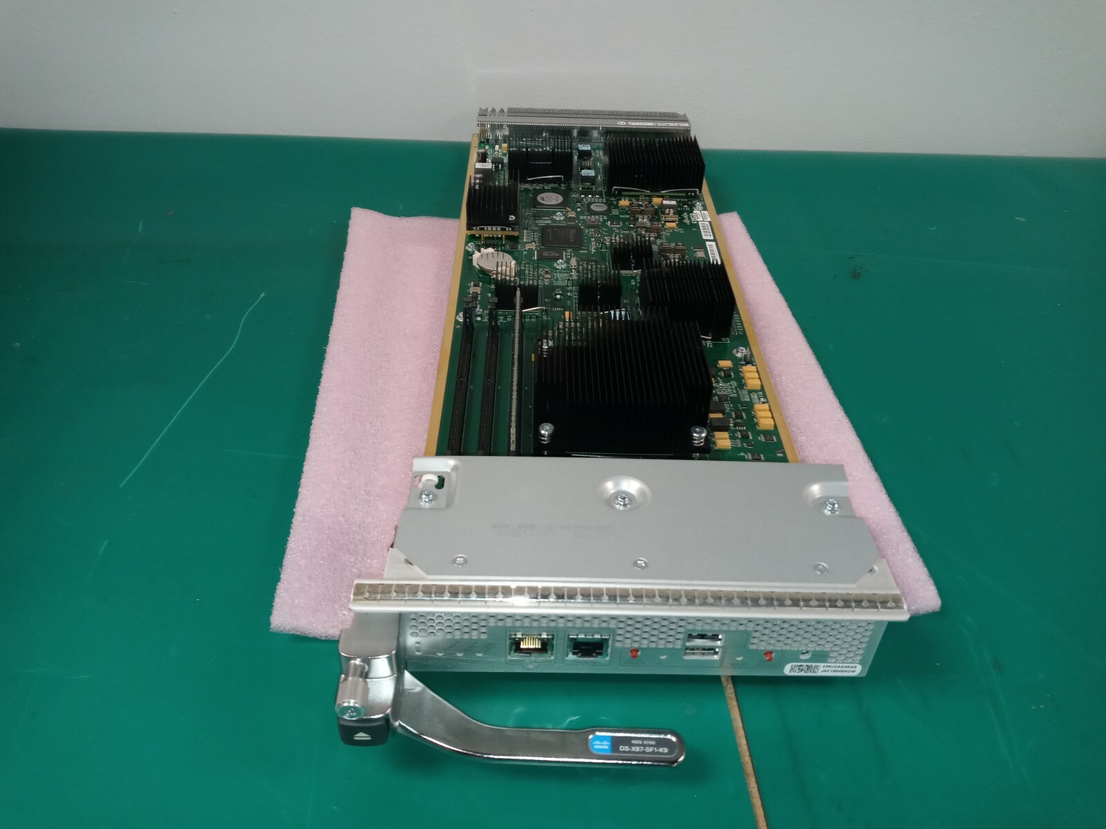 Cisco MDS 9700 DS-X97-SF1-K9 Supervisor-1 Multilayer Director Module w/ 8GB RAM