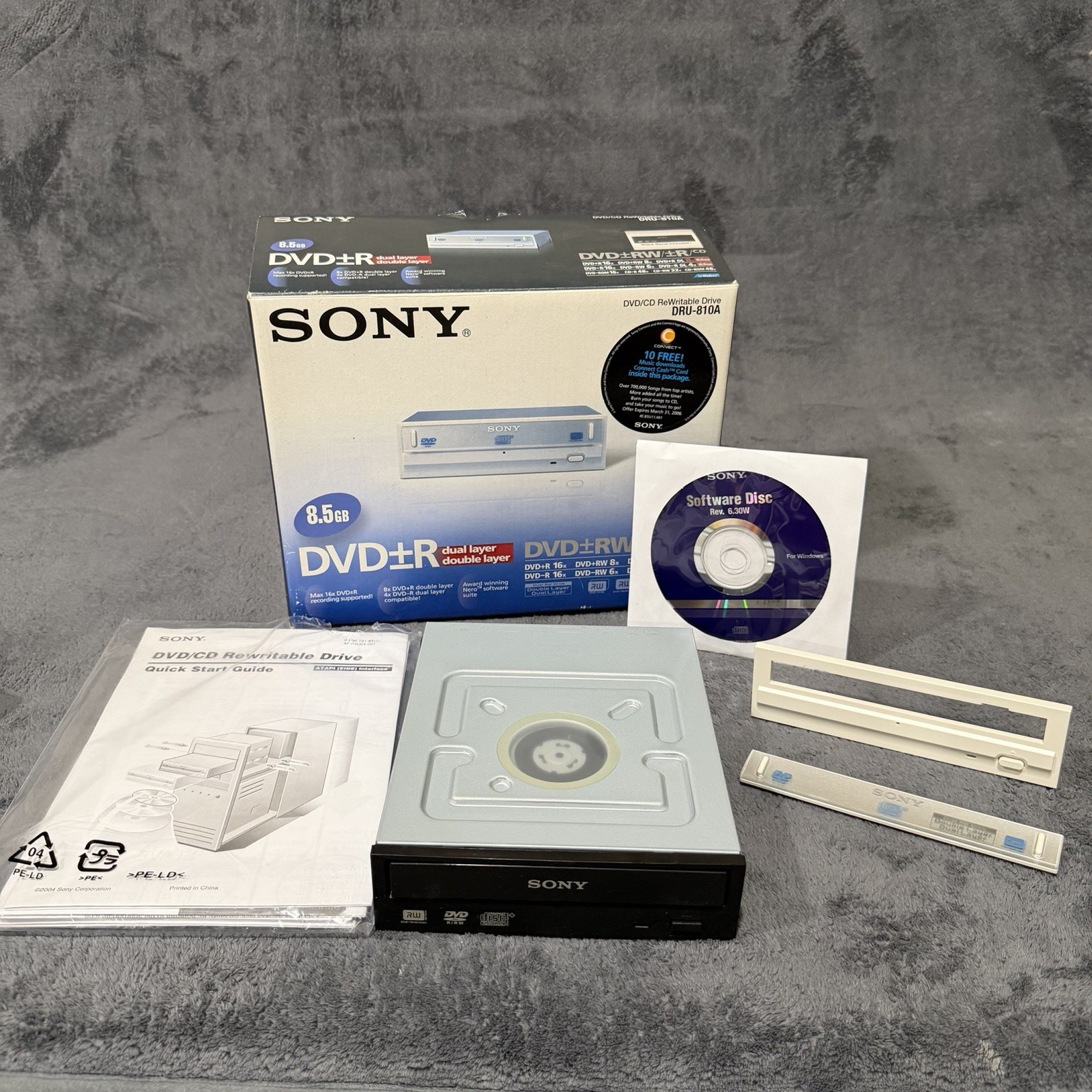 Sony DVD+-R Dual Layer 8.5GB 16X Rewritable DVD/CD Burner DRU-800A