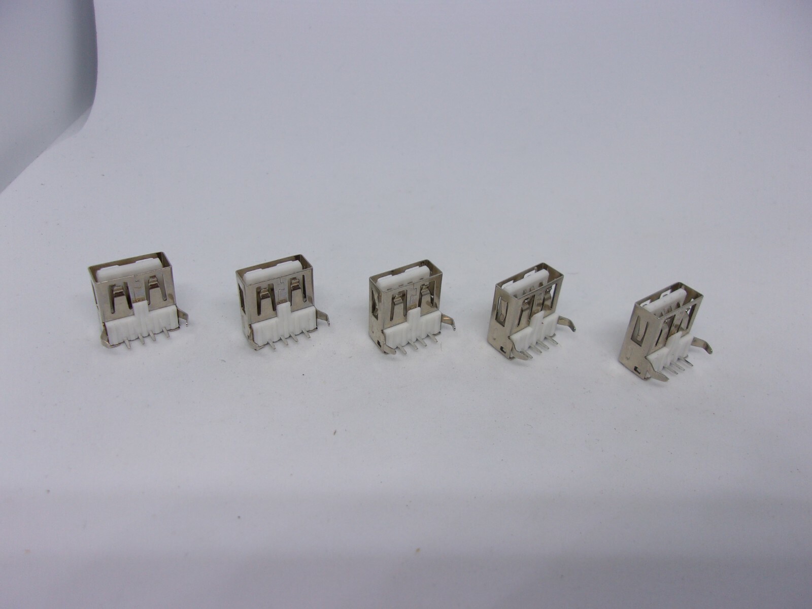 5 Pcs Pack Lot Standard USB 2.0 Type A 90 Degrees 4 Pins Female Jack Socket Port