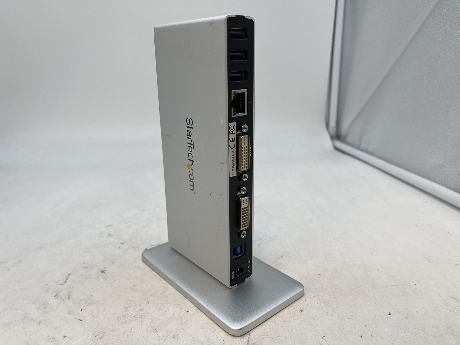 StarTech.com USB 3.0 Dual Monitor Docking Station (Model USB3SDOCKDD) Free S/H