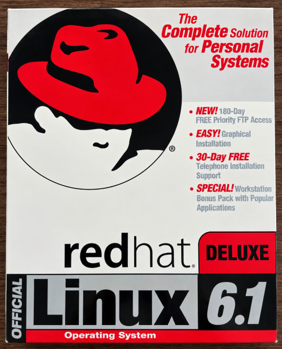 Red Hat Linux 6.1 Deluxe Edition Vintage 1999 PC Operating System Big Box