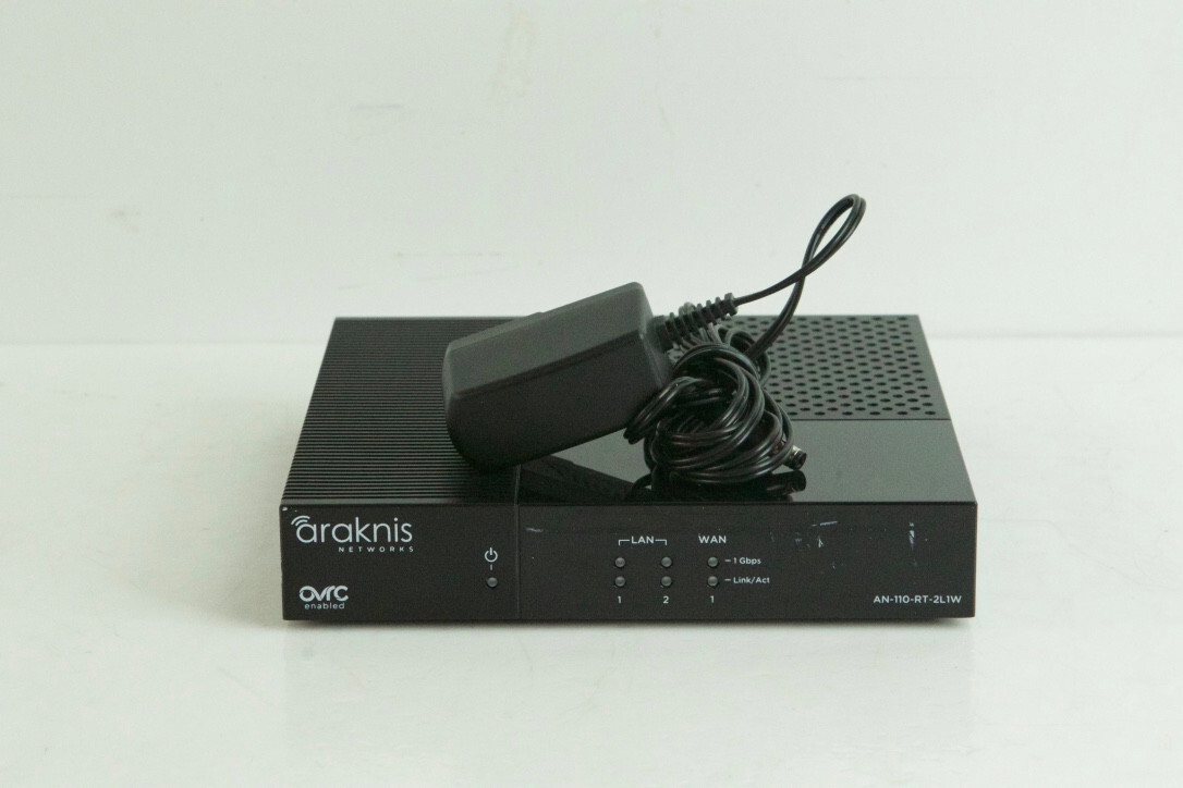 AN-110-RT-2L1W Gigabit Routerl for Control4 By Araknis k189