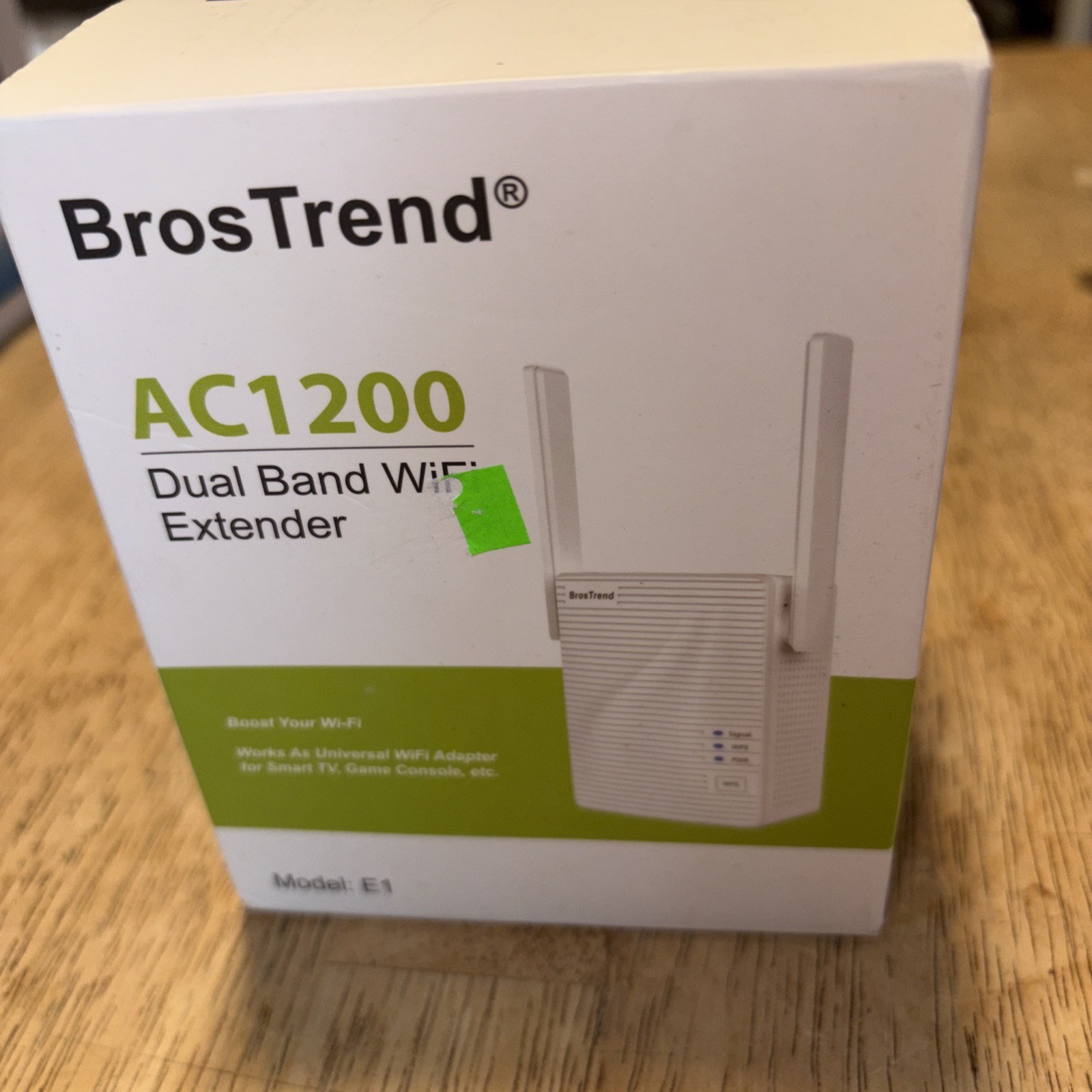New BrosTrend AC1200 Dual Band WiFi Extender Model: E1 *Better Wireless Coverage