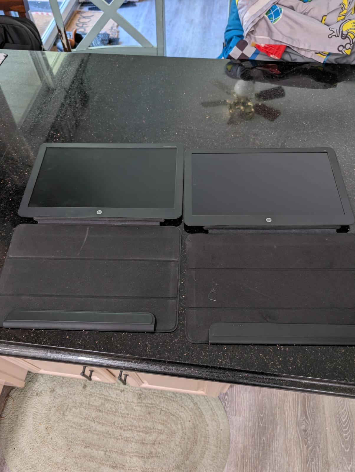 HP Portable Display Monitor Lot Of 2: EliteDisplay S140-U, V14 Models Untested