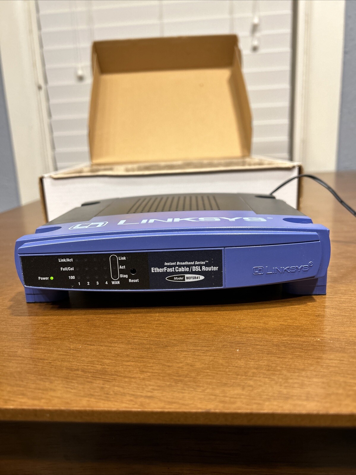 Linksys EtherFast 4-Port Cable/Dsl Wired Router BEFSR41 Ver.2