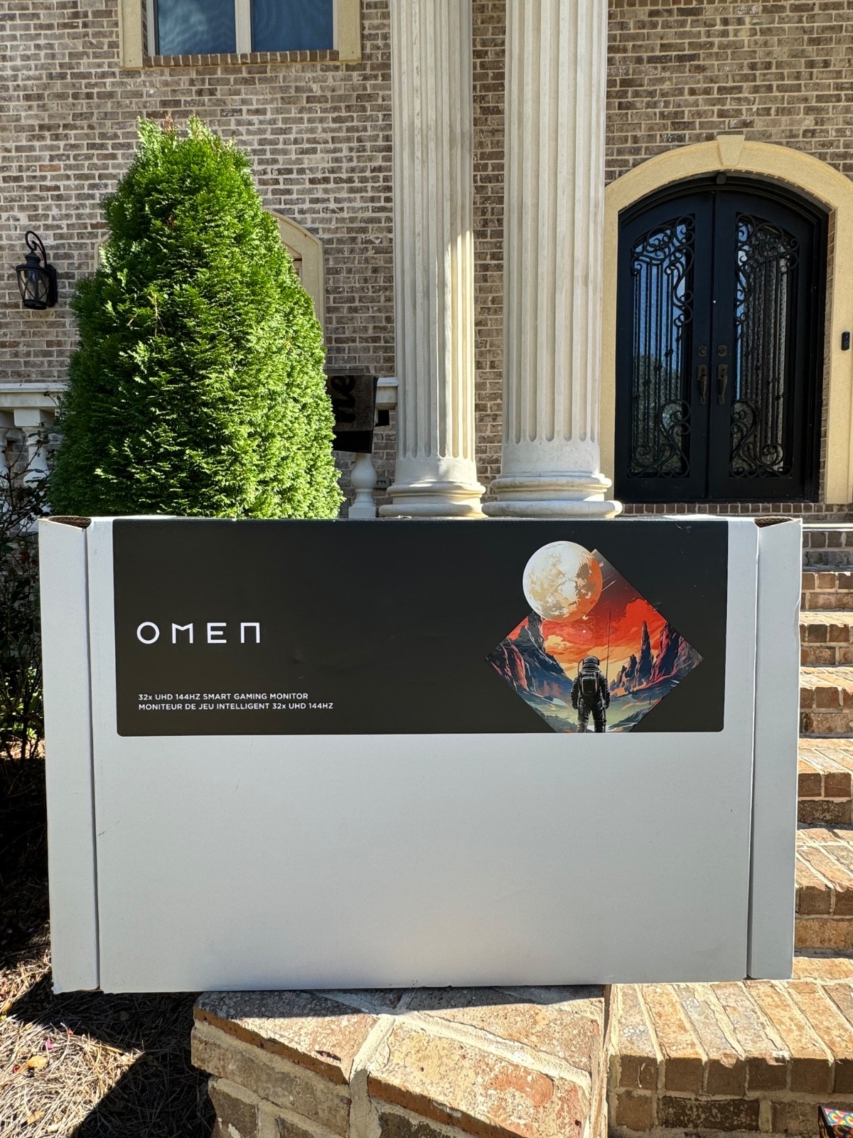 Omen by HP 31.5 inch  UHD 144hz Smart Gaming Monitor - OMEN 32x