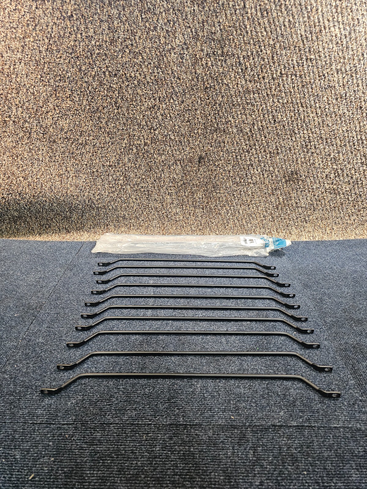(QTY 10) Middle Atlantic LBP-1.5 1-1/2" Offset Round Rod Horizontal Lacing Bars