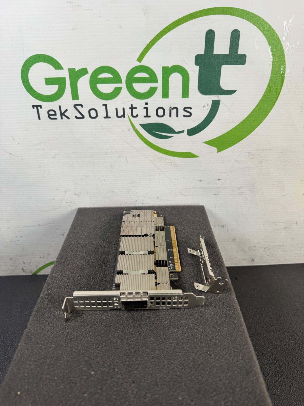 NVIDIA ConnectX-7 CX75310AA MCX75310AAS-NEAT 400Gb/s IB PCIe Adapter