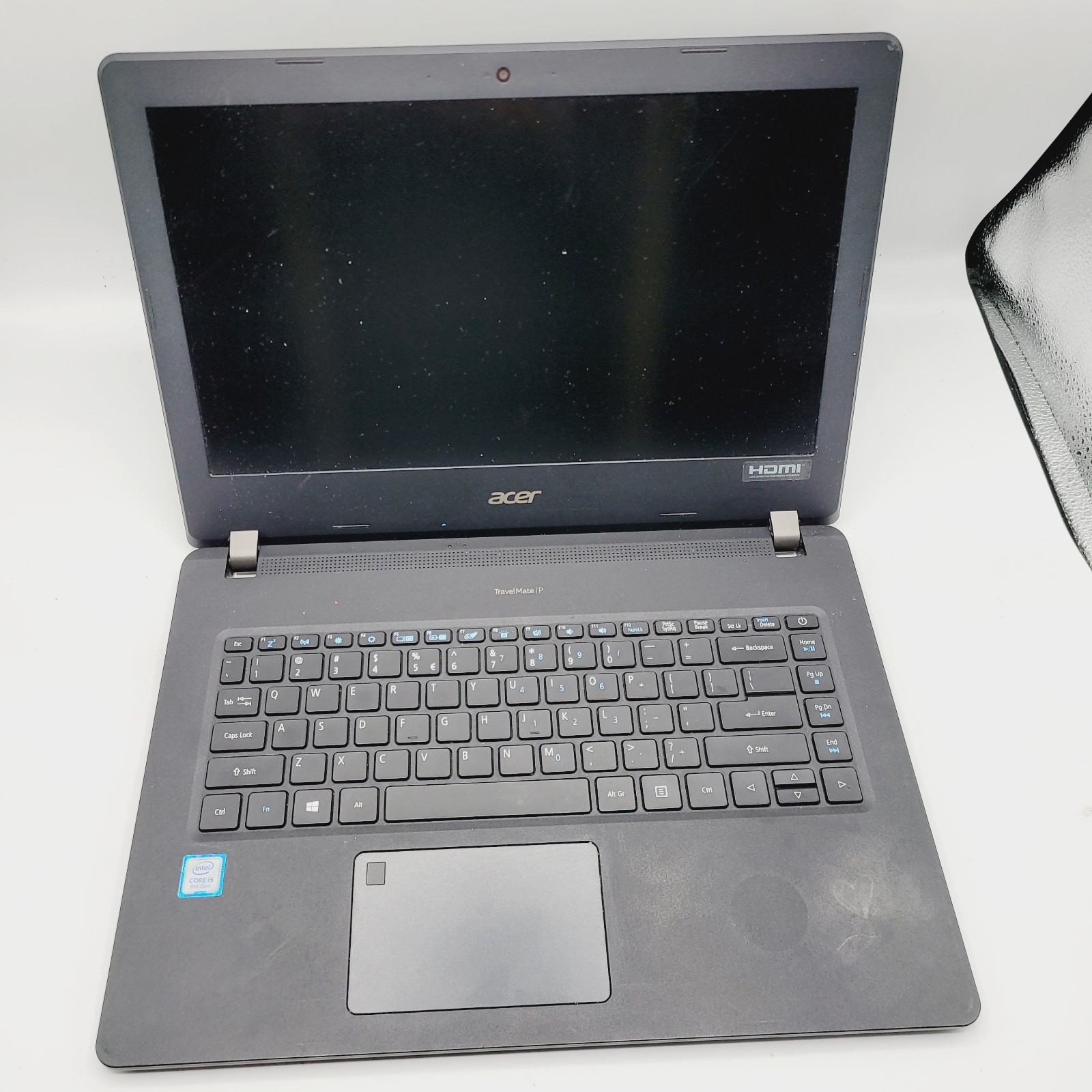 Acer TravelMate P214 Core i5 8th Gen No RAM No HDD 15.6" FOR PARTS