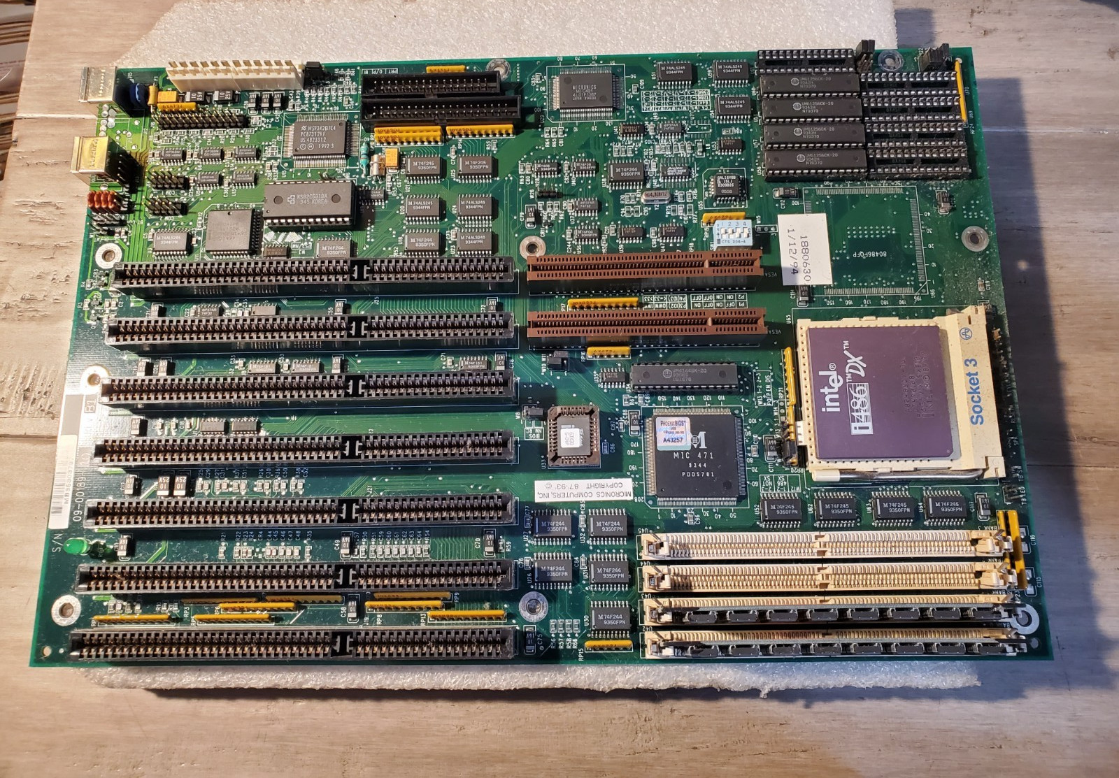 Gateway 2000 4DX-33 Motherboard 47-0019-071 08-00189-005A Micronics 09-00189-10
