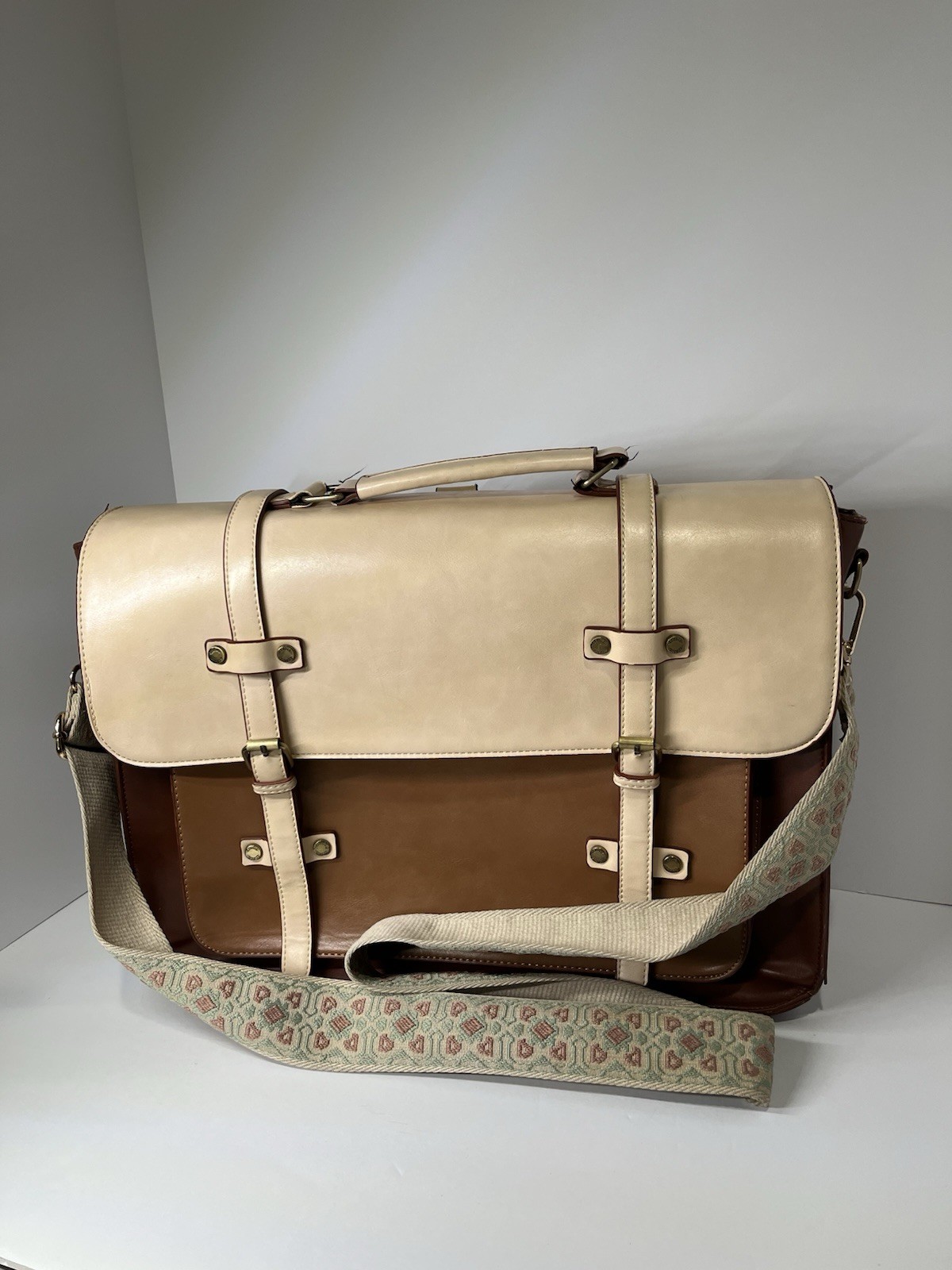 Sombre Vintage Briefcase-Ecosusi-With Detachable Shoulder Strap-E179-Cross List