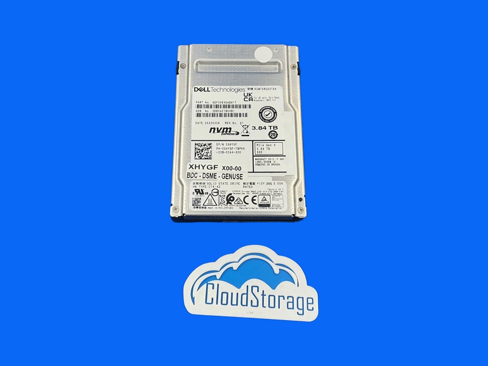 XHYGF 0XHYGF Dell CM7-R 3.84TB PCIe Gen4 NVMe RI 2.5" SSD KCM7XRUG3T84