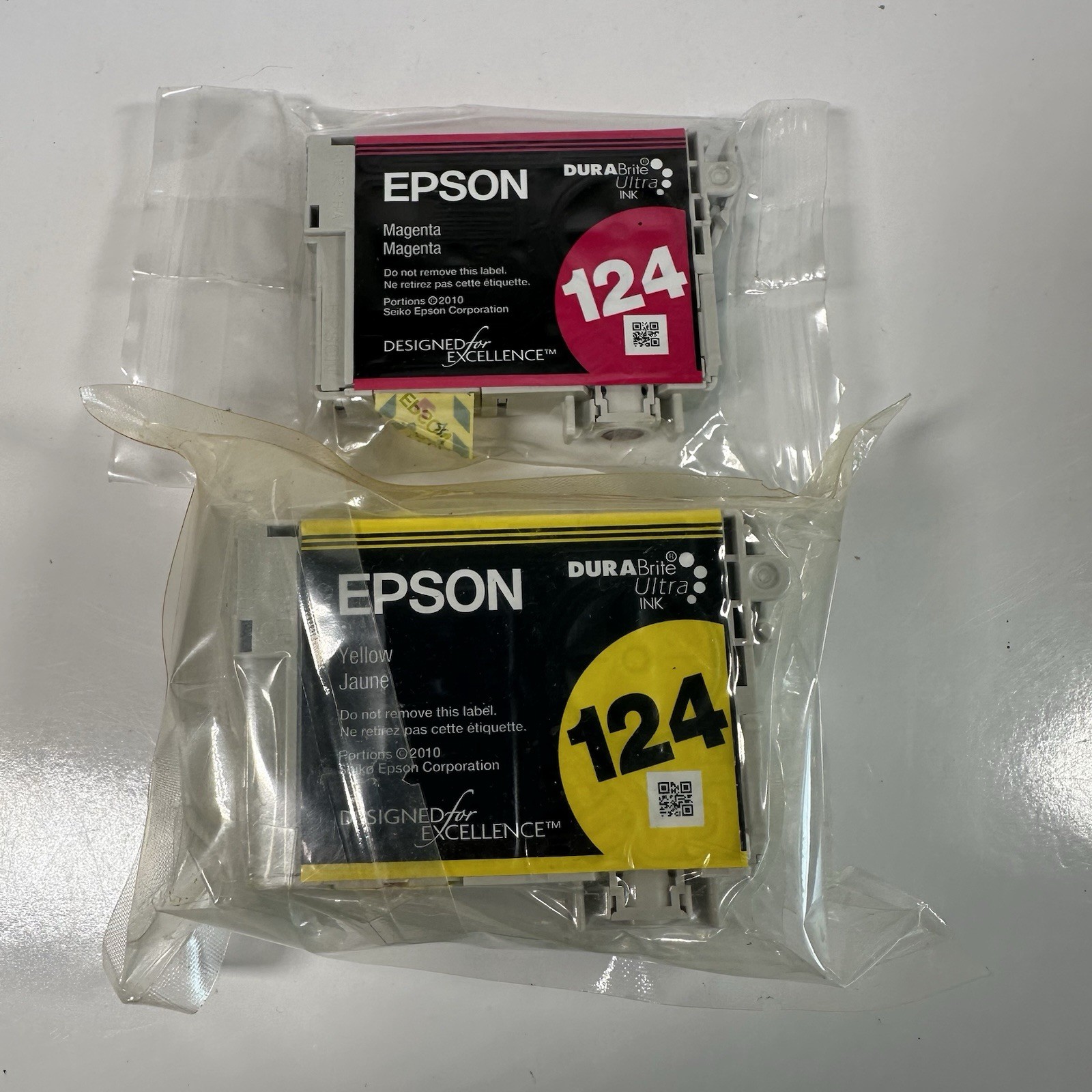 Epson 124 Ink Cartridges (3) Yellow (1) Magenta  Dura Brite Ultra NEW Lot Of 4