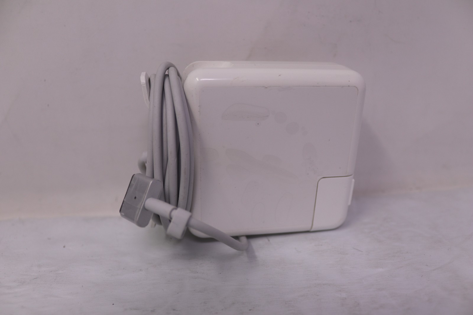 60W Magnetic T-Tip Power Adapter w/ Cable