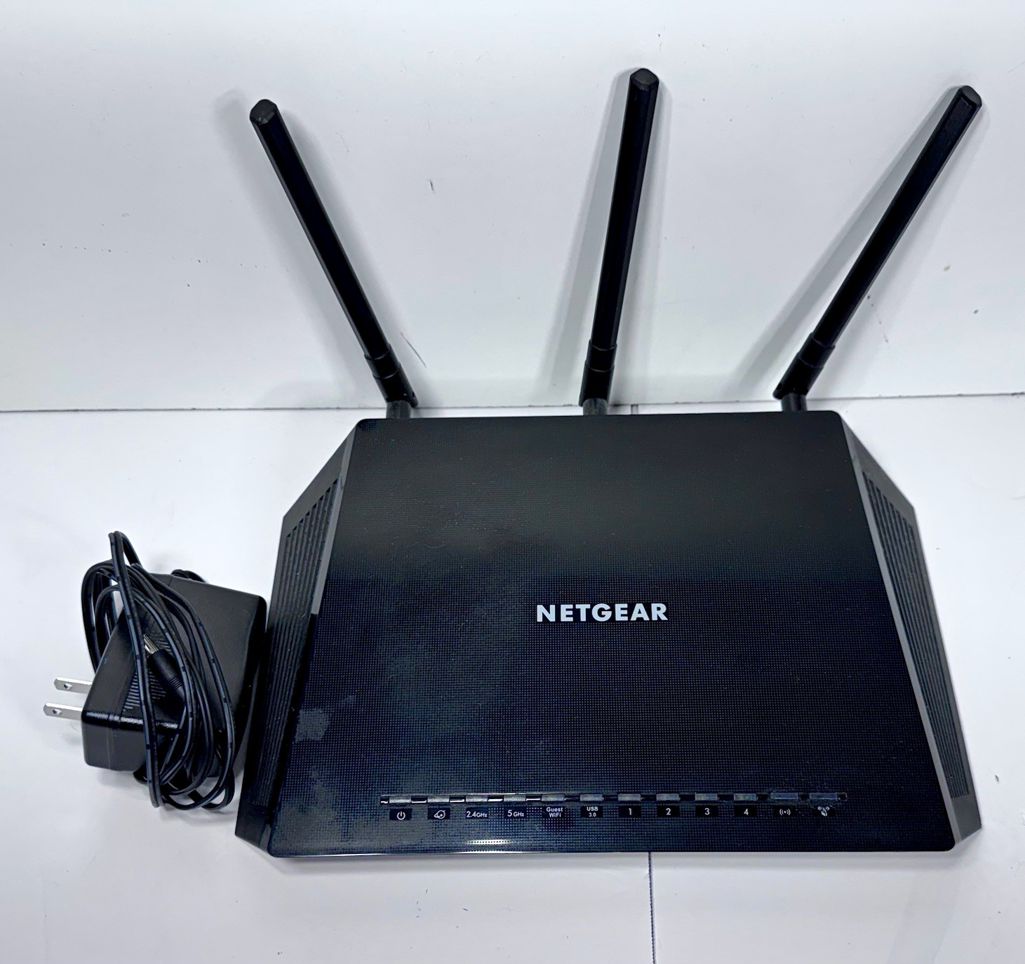 NETGEAR Nighthawk AC1750 WiFi Router R6700v3 Dual-Band Guest WiFi Black