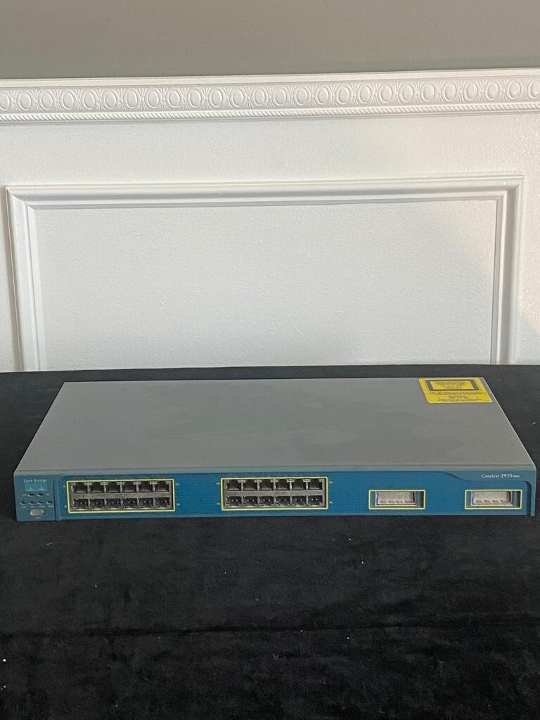 Cisco Catalyst 2950 WS-C2950G-24-EI 24 Port Fast Managed Ethernet Switch