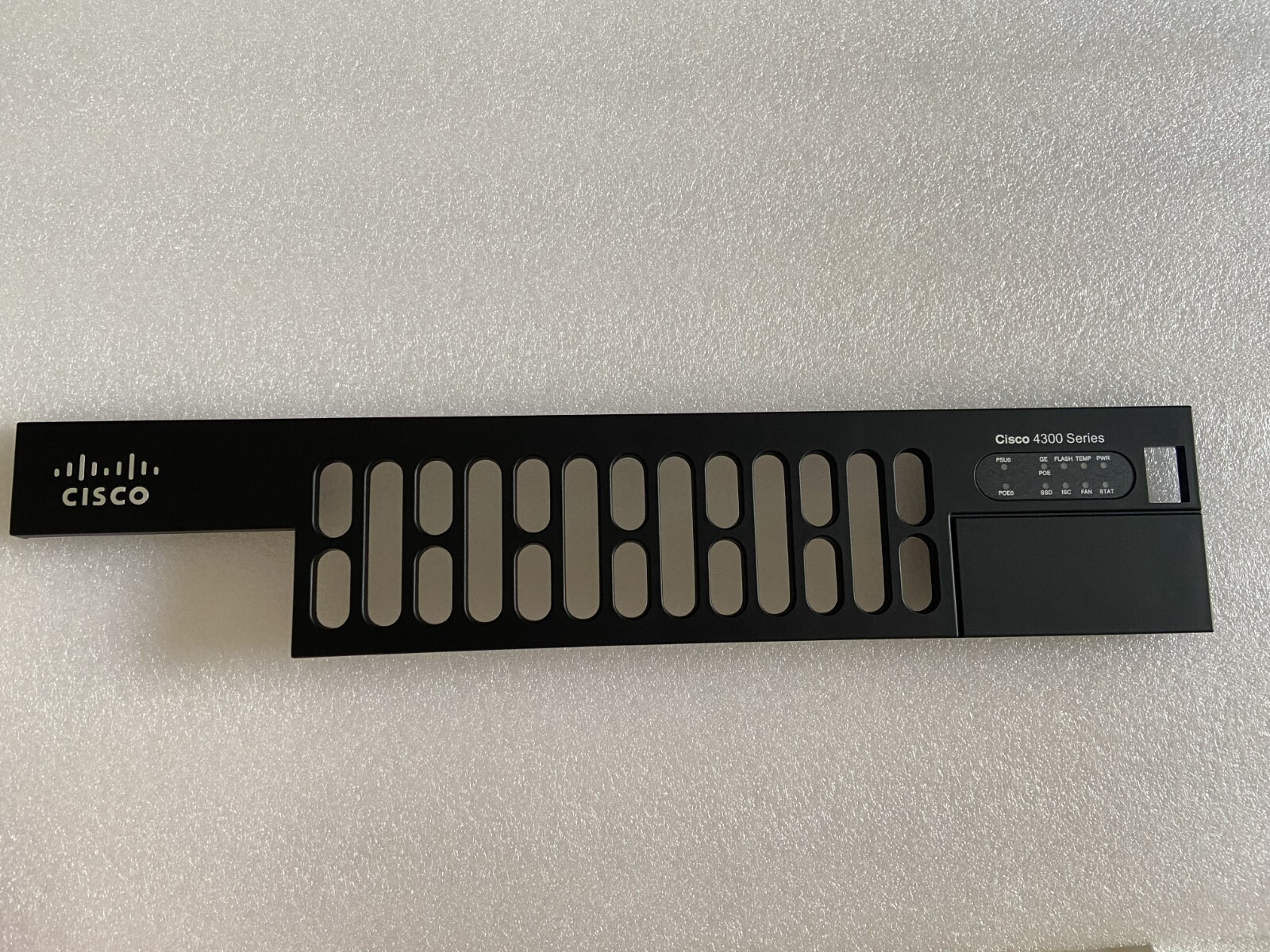 Cisco ISR4351/K9 Faceplate for Replacement = ACS-4350-BEZEL faceplate