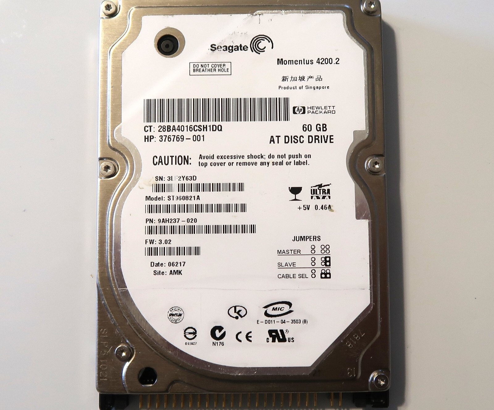 Seagate ST960821A 9AH237-020 3.02 AMK Singapore 60gb 2.5" IDE HDD 11/2005