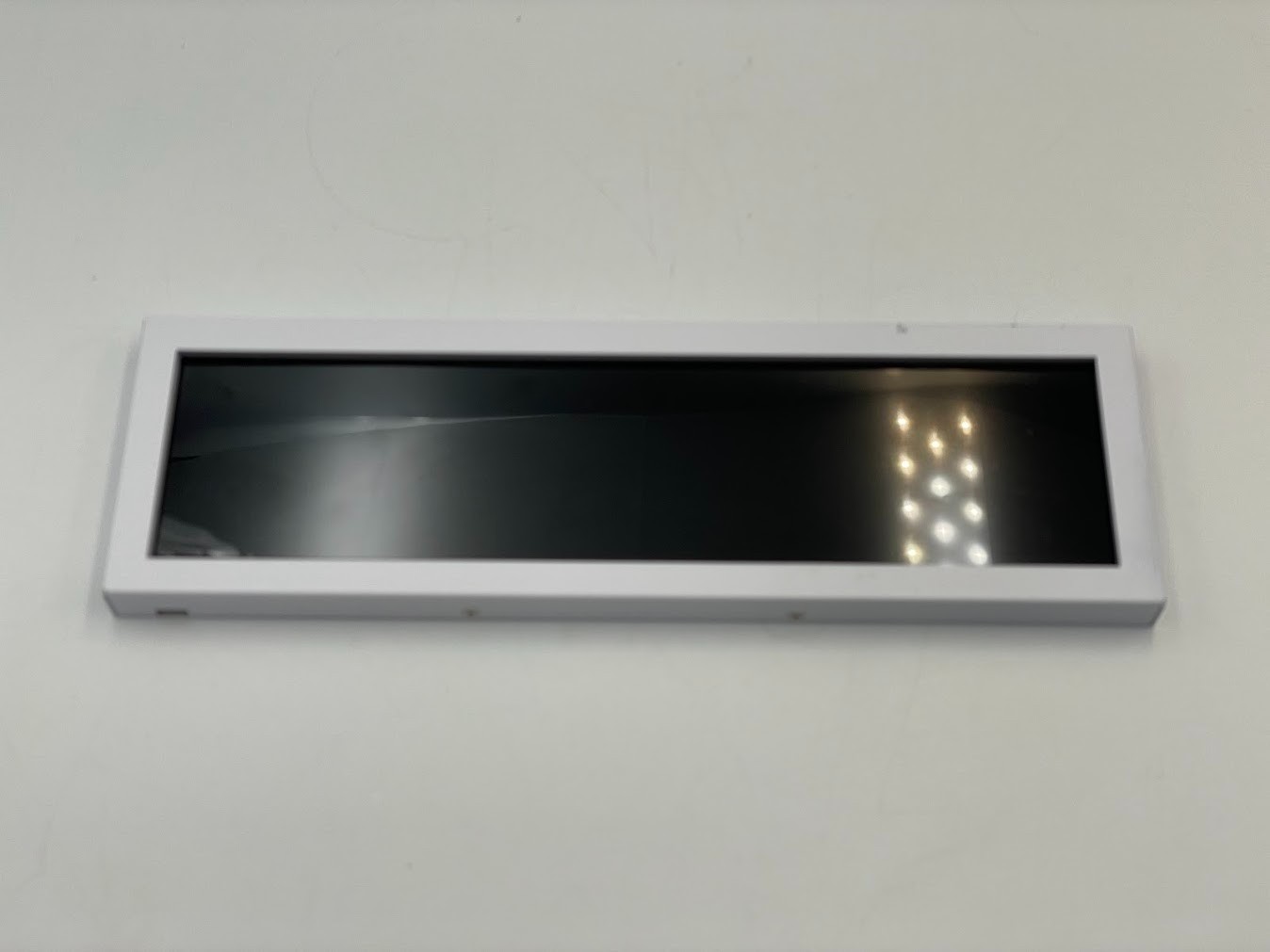 Lian Li 8.8" Universal Screen - White