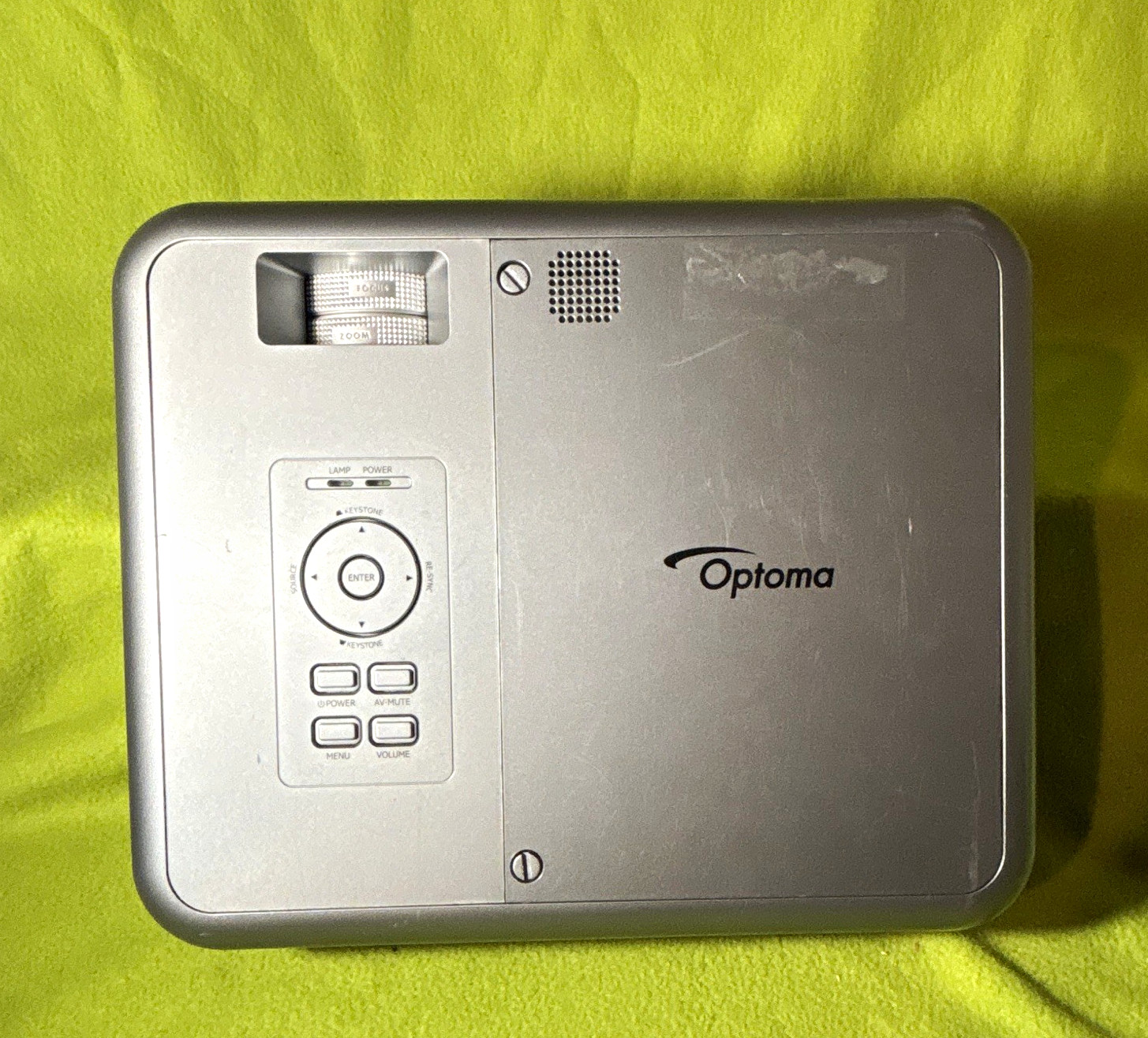 Optoma DLP Desktop Projector DVI VGA S-Video USB Audio 4:3 Gray