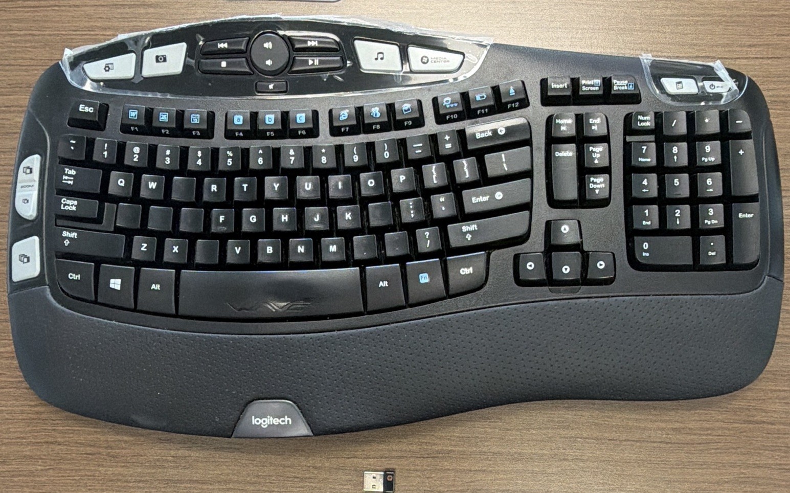 Logitech K350 Wireless Comfort Wave Keyboard w/Dongle
