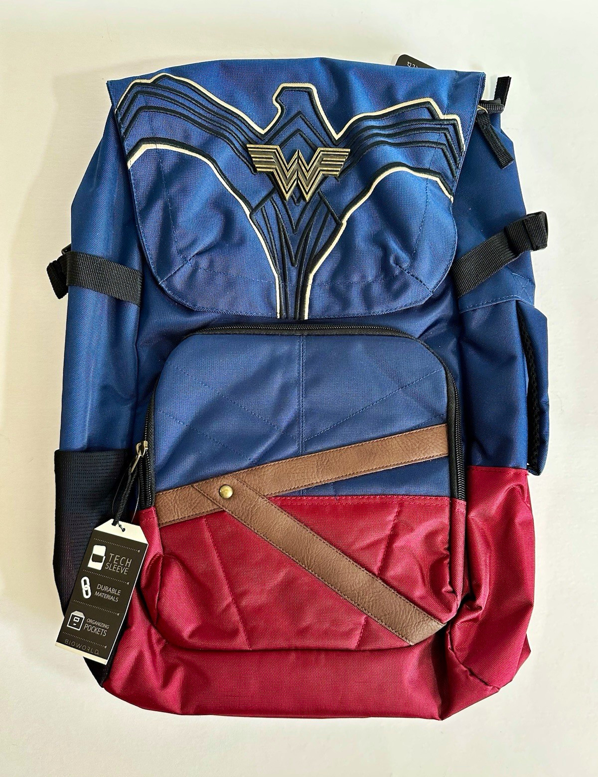Bioworld DC Wonder Woman 1984 WW84 Armor Flap Laptop Backpack Tech Sleeve NWT