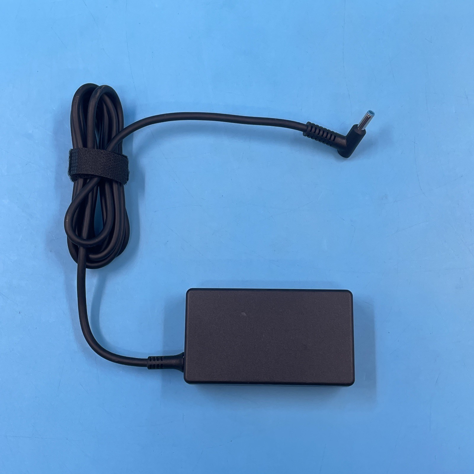 (Lot of 82) HP 65W Power Adapter | Mixed Models | No AC Cord