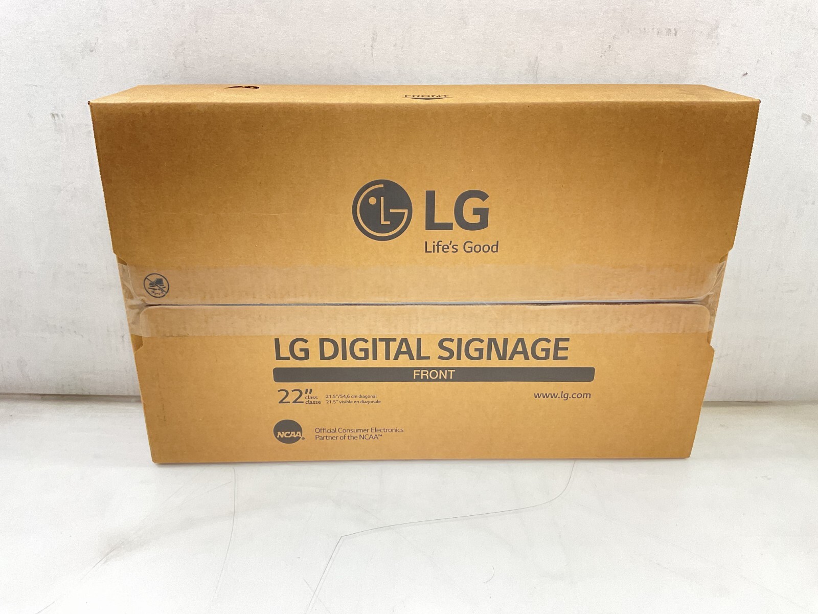 LG 22SM3G-B 22" Class Full HD Display - Pro:Idiom - IPS LED - WebOS - WiFi