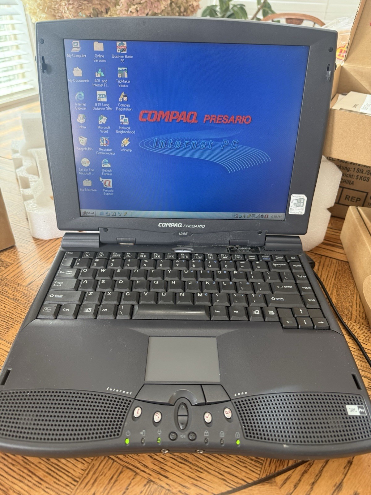 Compaq Presario 1255 laptop - Retro Excellent working condition In Box