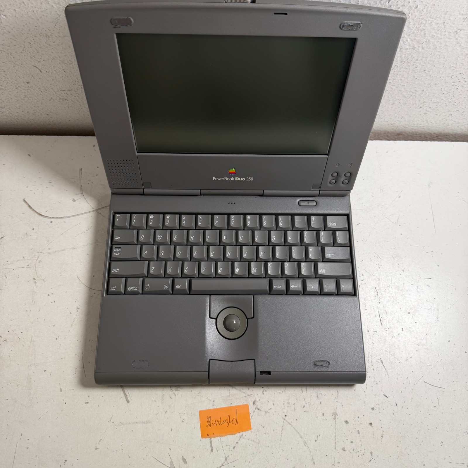 Vintage Apple PowerBook Duo 250 M7777 Gray 9.5" LCD QWERTY Laptop - Untested