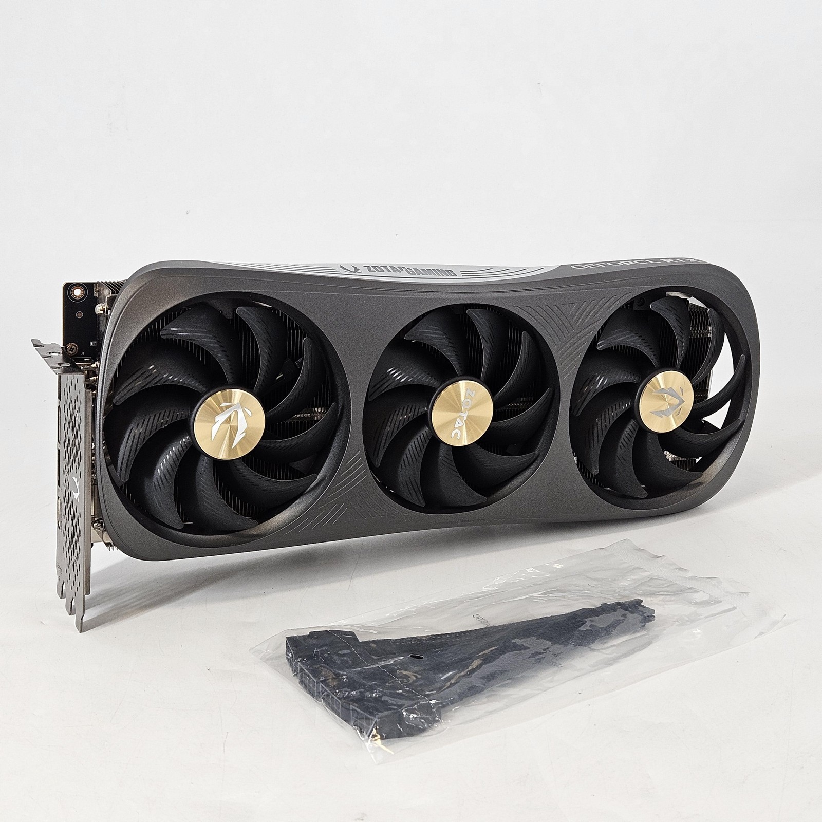 ZOTAC Trinity OC GeForce RTX 4080 16GB RAM - Graphics Card - Excellent Condition