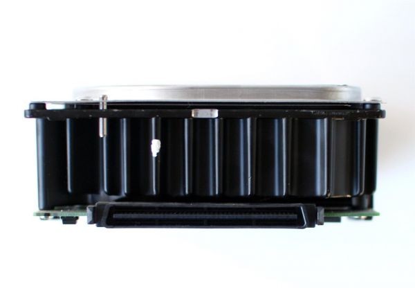 Compaq 18.2gb 10k wu scsi-3 pluggable hdd, 336358-b21, hc0183172a, 9j9006-024,