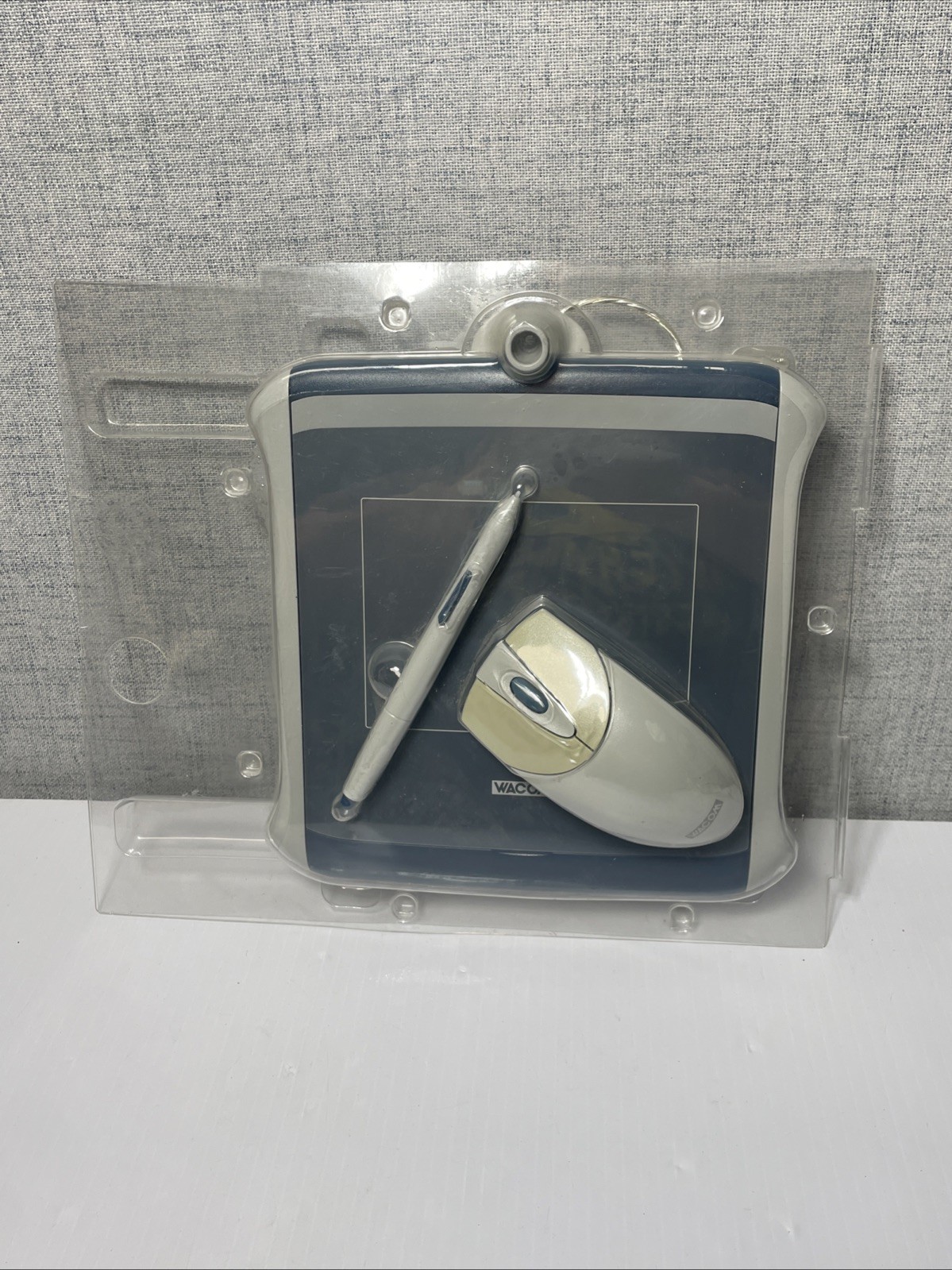 Wacom Graphire ET-0405A-U USB Drawing Tablet Steel Blue w/ Pen Mouse & Case