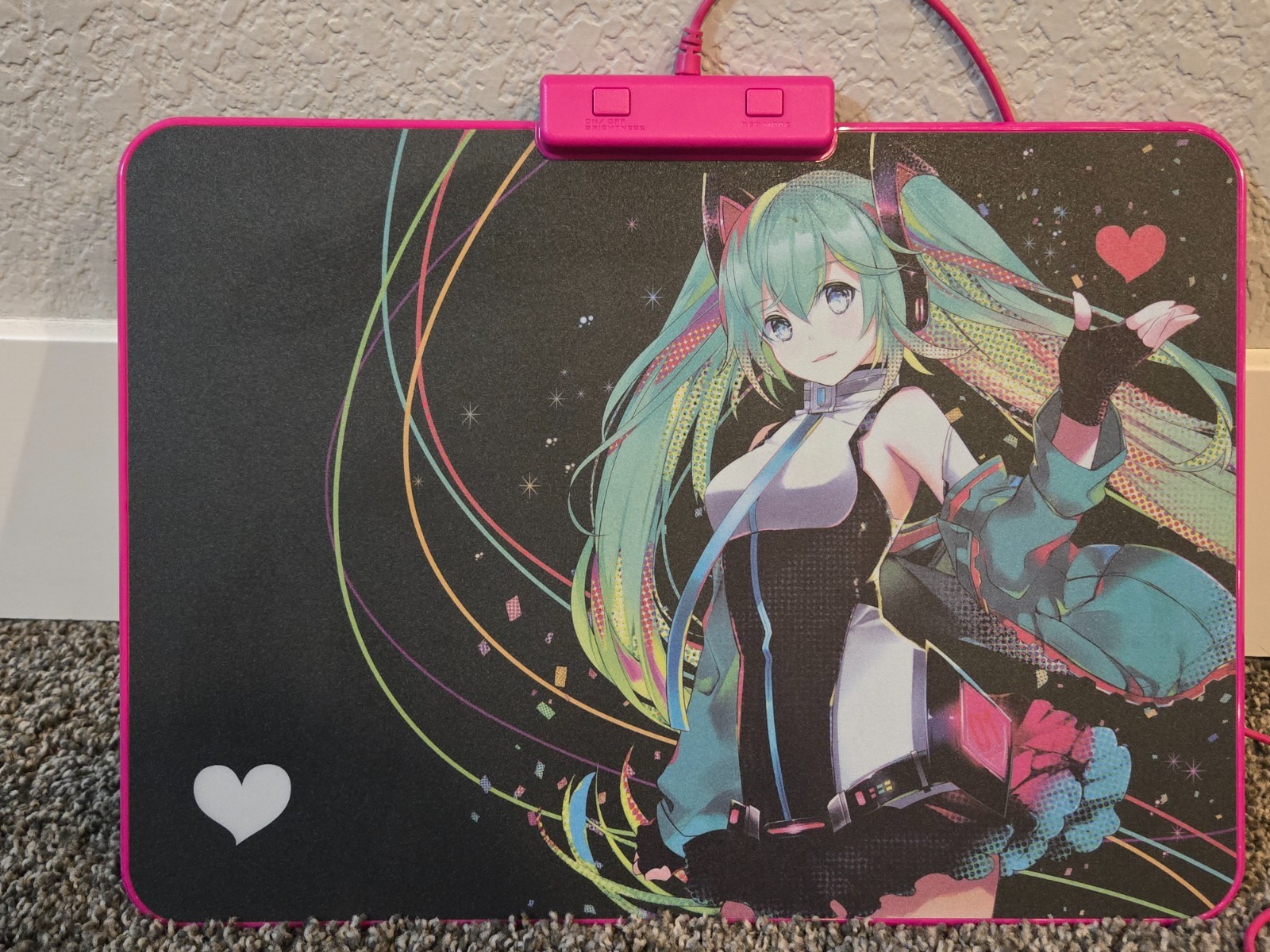 Thermaltake Draconem RGB Hatsune Miku Hard Mouse Pad Light Up (Great Condition)