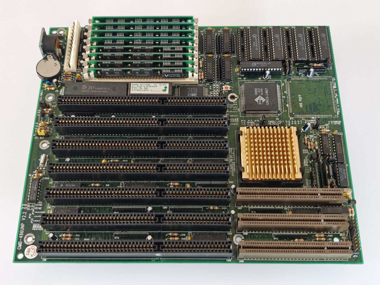 486 mainboard Gemlight GMB-486UNP V2.2 VLB + Intel DX2 66MHZ + 8MB