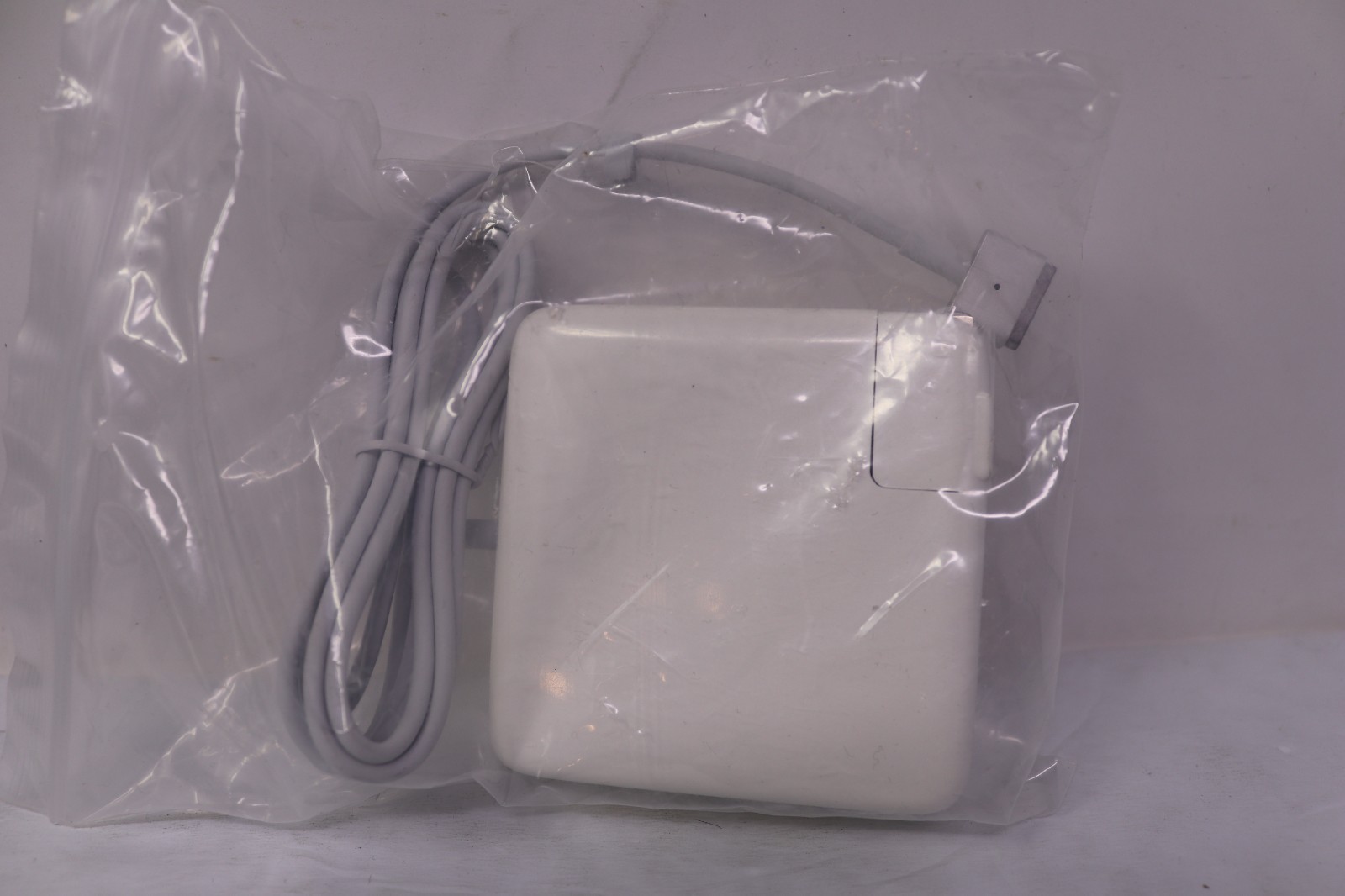 85W Magnetic T-Tip Power Adapter w/ Cable