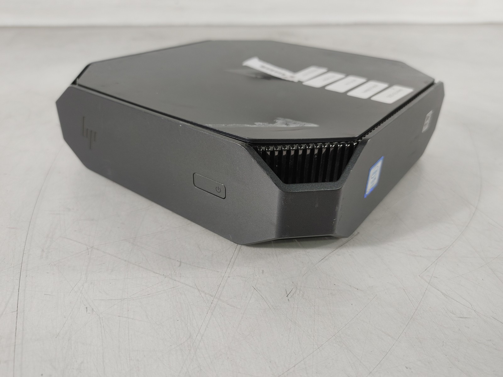 HP Z2 Mini G3 Workstation Xeon E3-1225 v5 3.30 GHz 8 GB DDR4 No HDD