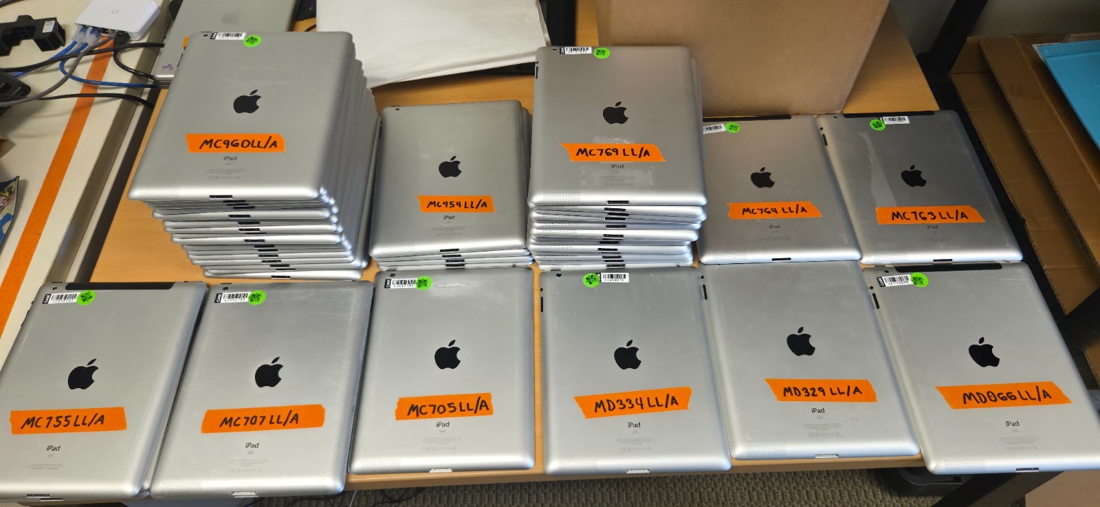 Used Apple iPad 2 / iPad 3rd Gen 9.7" Tablets – 30-Pin Models – Choose Variation