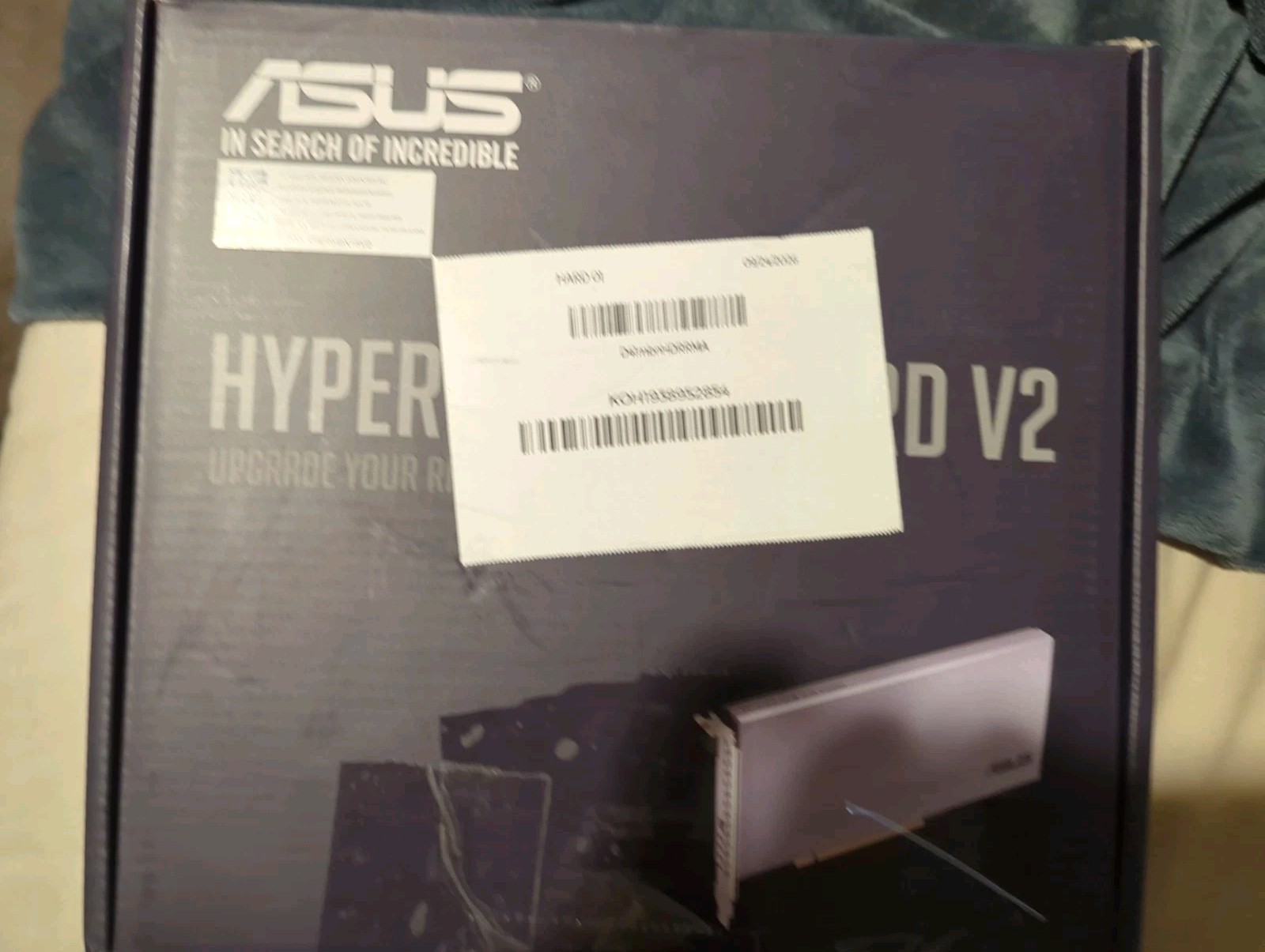 ASUS Hyper M.2 x16 Card v2 4 x M.2 Socket 3