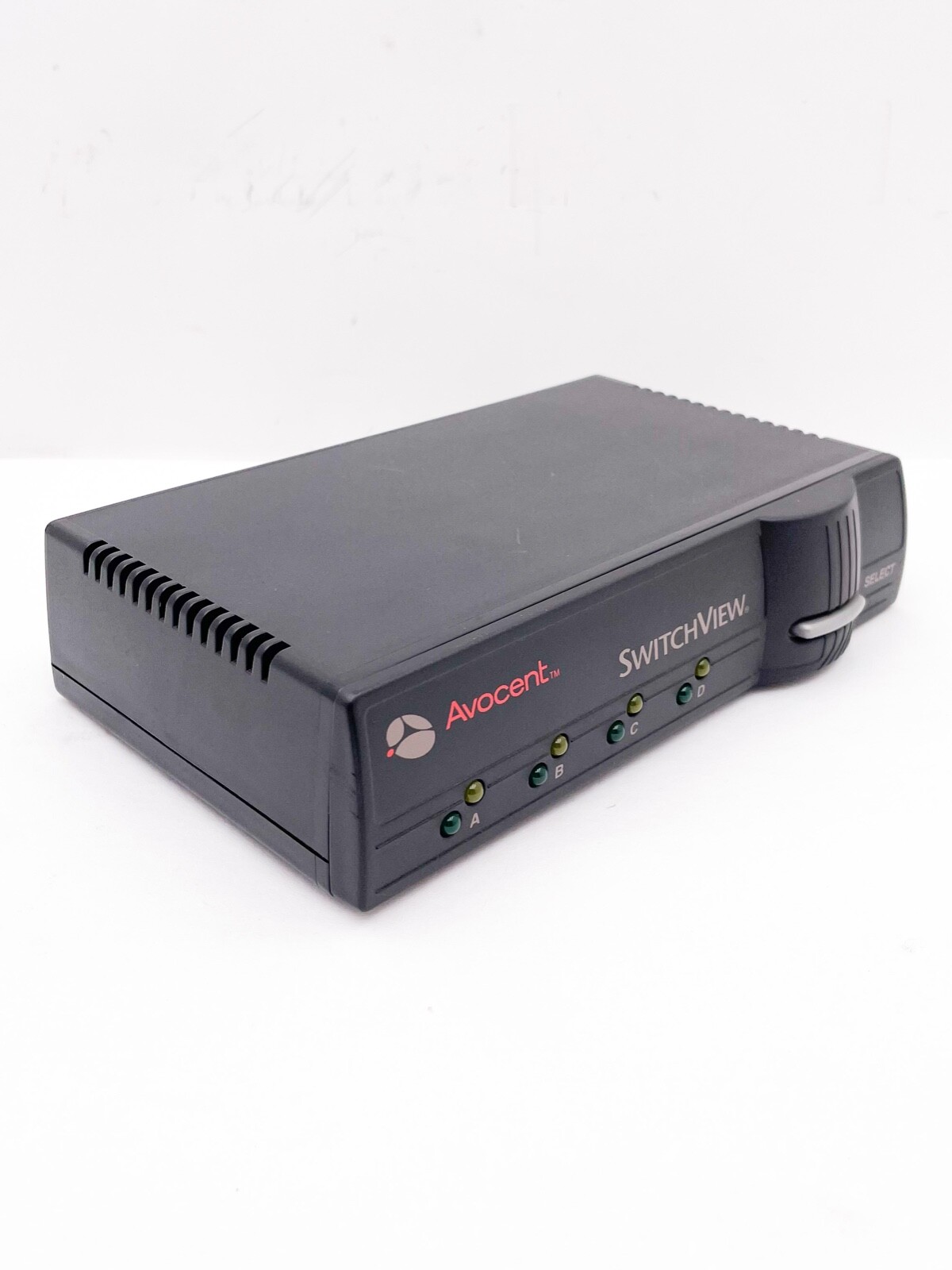 Avocent Switchview 4-Port 520-195-005 Switch -used-