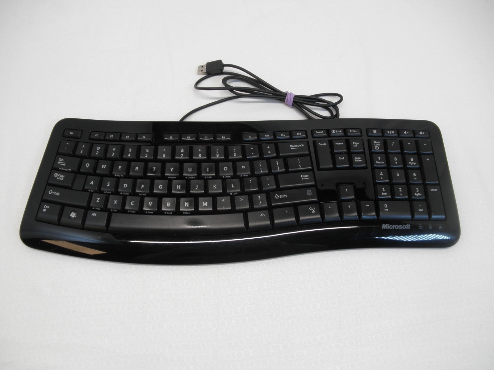 Microsoft Comfort Curve Keyboard 3000 USB Multimedia Contour 1482 OEM, Tested