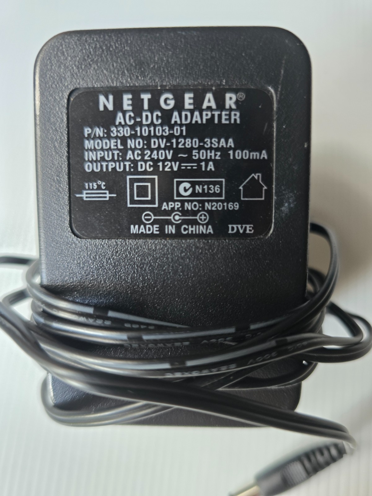 Netgear ProSafe VPN FIrewall FVS114 Power AC Adapter