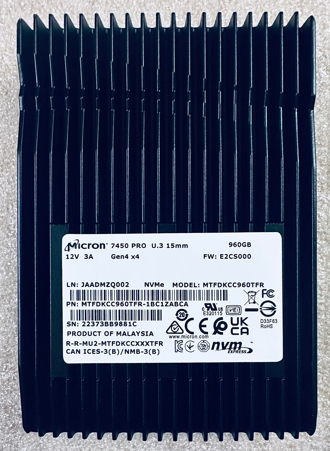 Micron 7450 Pro U.3 Nvme SSD Gen4 960GB PCIe Micron MTFDKCC960TFR 98% Health