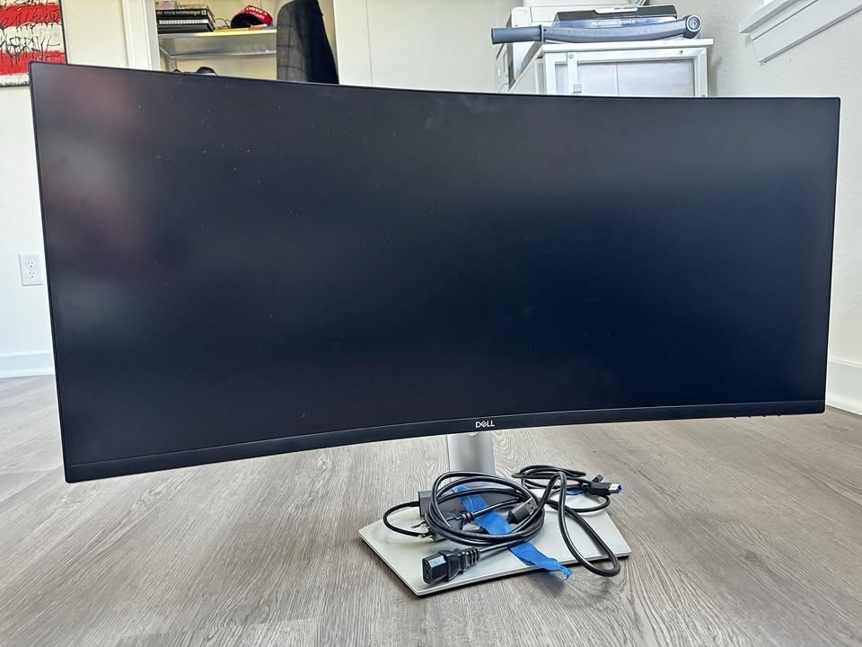 Dell S3422DWG 34'' Curved WQHD Monitor - Used - (USB-C) - Pickup Only