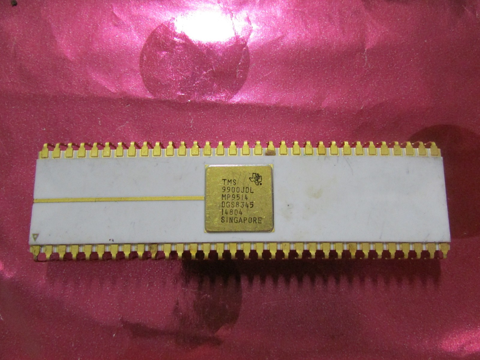 Rare Texas Instruments ti TMS9900JDL IC/CPU/Processor DIP64 White-Ceramic/Gold