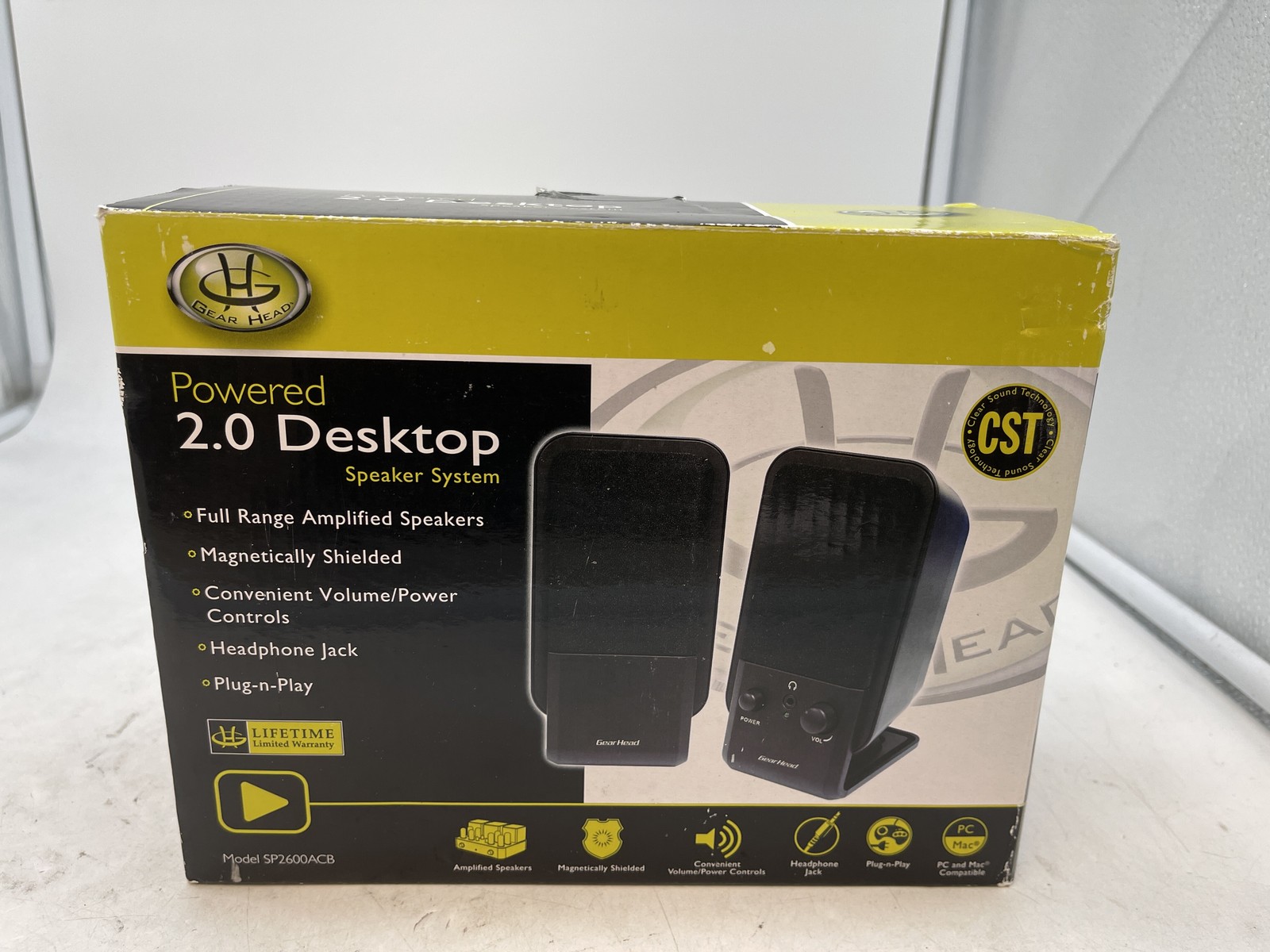 New Gear Head Powered 2.0 Desktop Speaker System (Model: SP2600ACB) - Free S/H