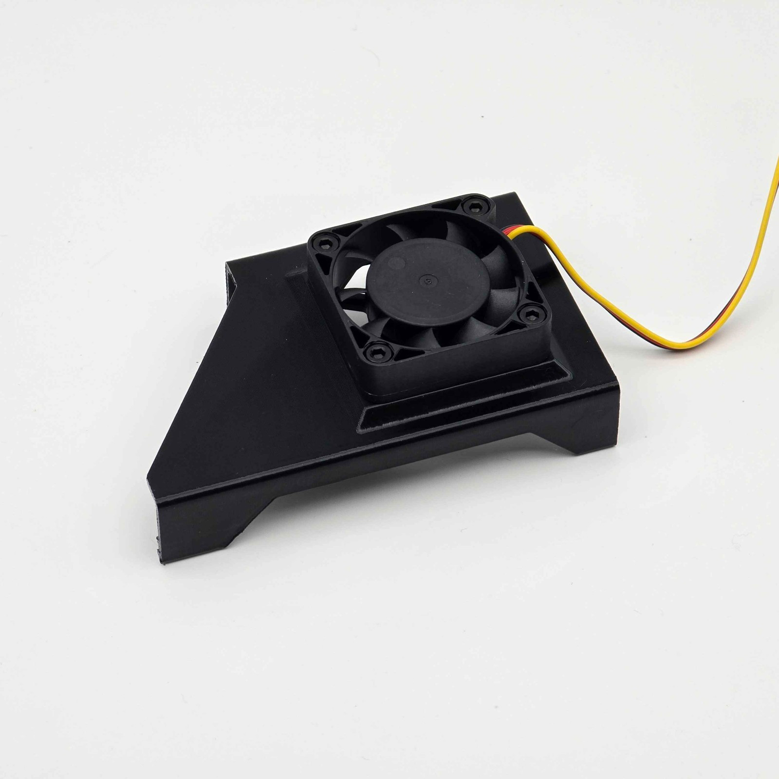 LSI 9200 8e SAS HBA 40mm Cooling Fan Included + Shroud Cooler