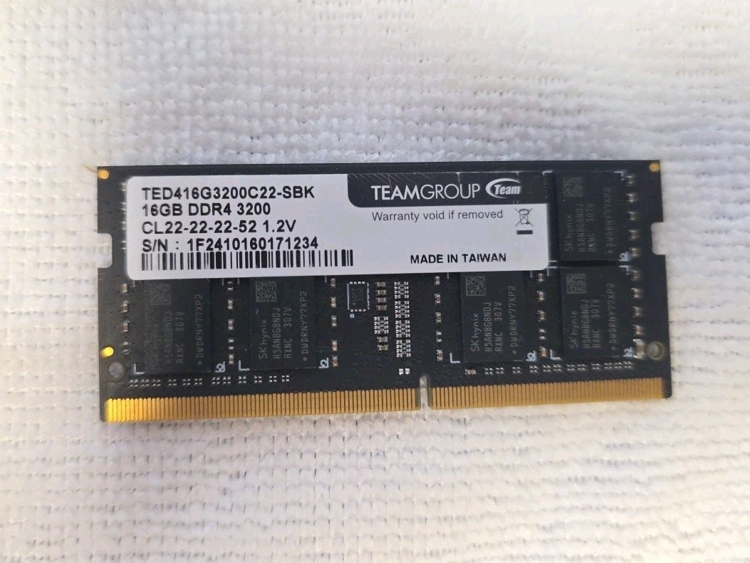 TEAMGROUP Elite DDR4 16GB Single 3200MHz PC4-25600 CL22 SODIMM 260-Pin Memory