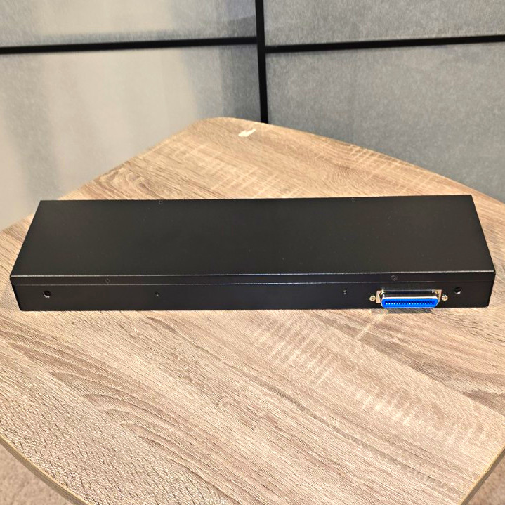 StarTech.com CAB831HD 8-Port USB PS/2 VGA KVM Switch 1U Rackmount Black